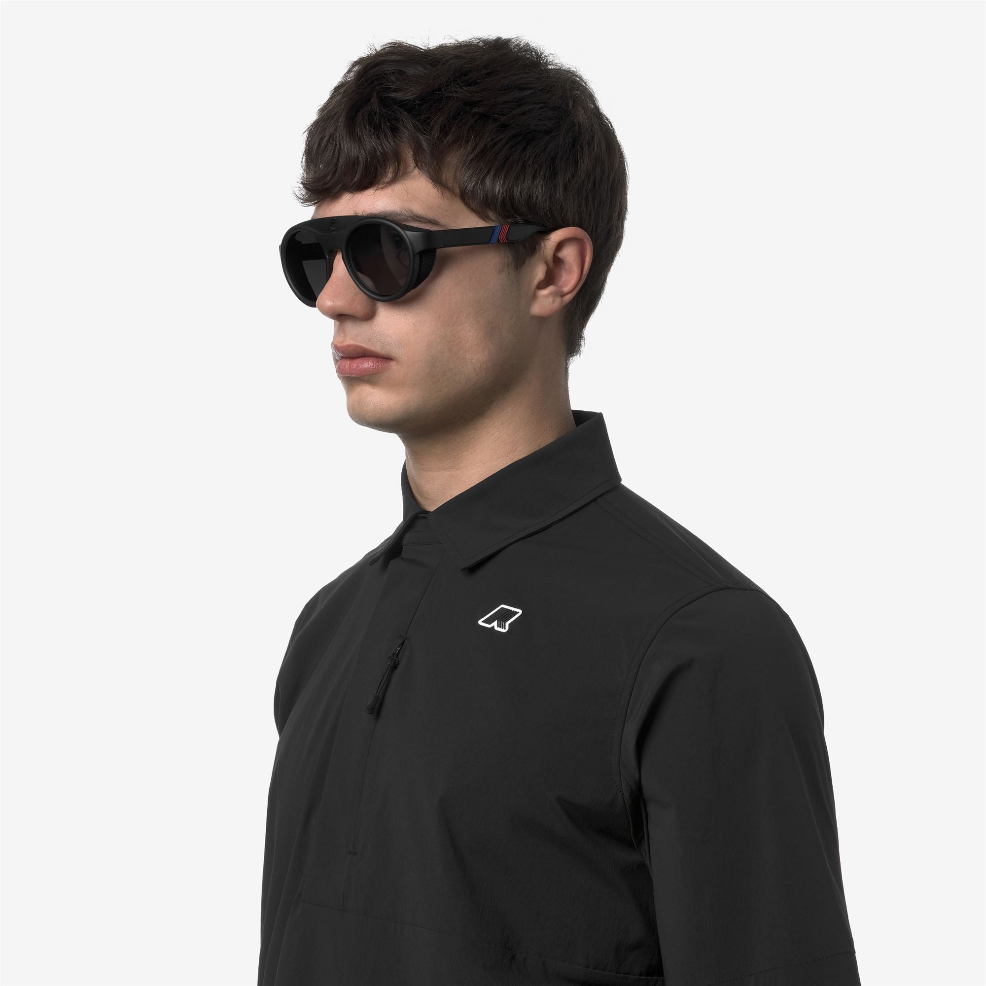 Glasses_UNISEX_KW0015_Sunglasses_02D SG3 - Commercial 5