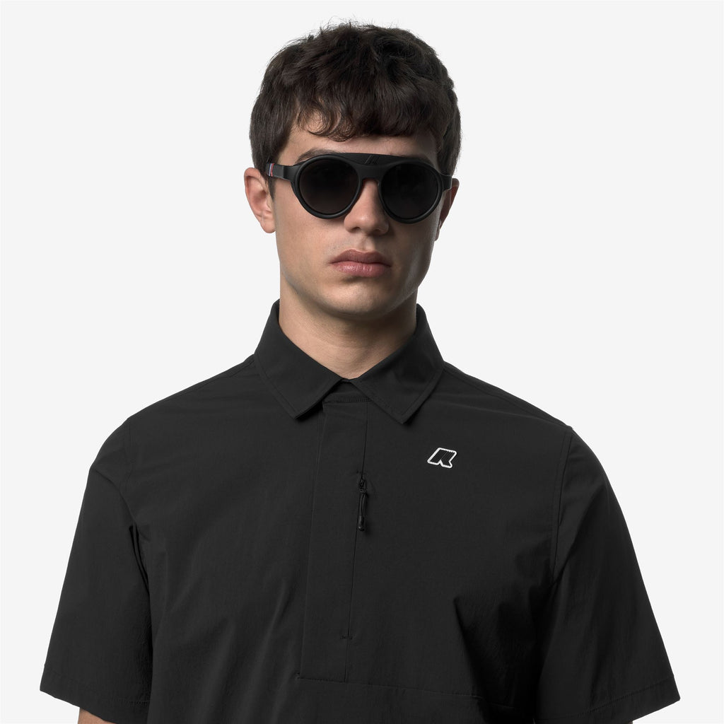 Glasses_UNISEX_KW0015_Sunglasses_02D SG3 - Commercial 4