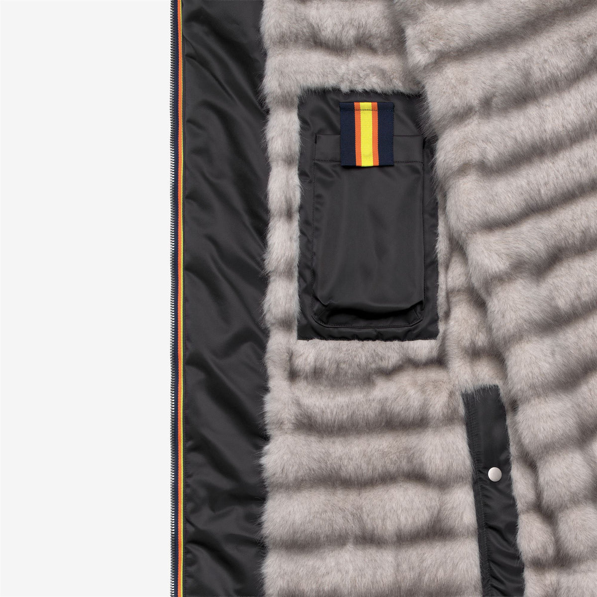 Jackets_Woman_OLLER SHINY TWILL FUR_Long_BLACK GREYISH BICOLOR FUR - Commercial 2