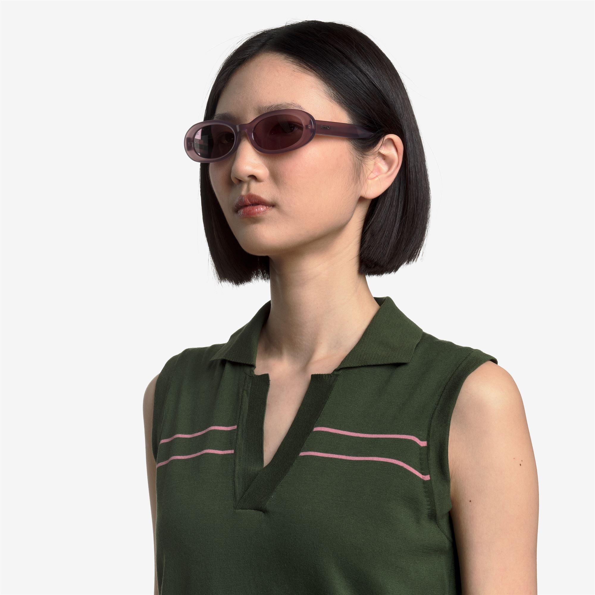 Glasses_Woman_KW0032_Sunglasses_81Y V2 - Commercial 5