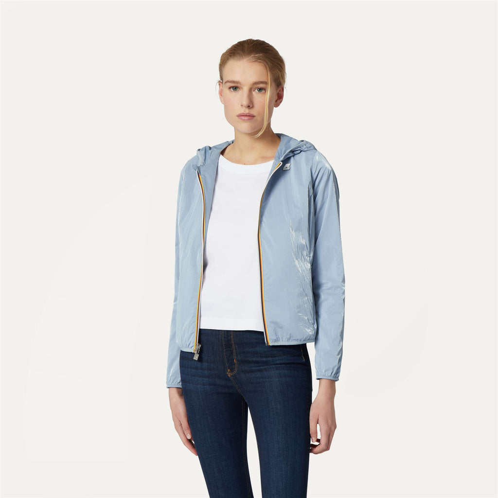 Jackets_WOMAN_LILY DOUBLE PETAL_Short_AZURE BLIZZARD - Commercial 7