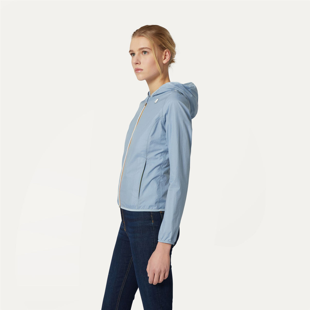 Jackets_WOMAN_LILY DOUBLE PETAL_Short_AZURE BLIZZARD - Commercial 5