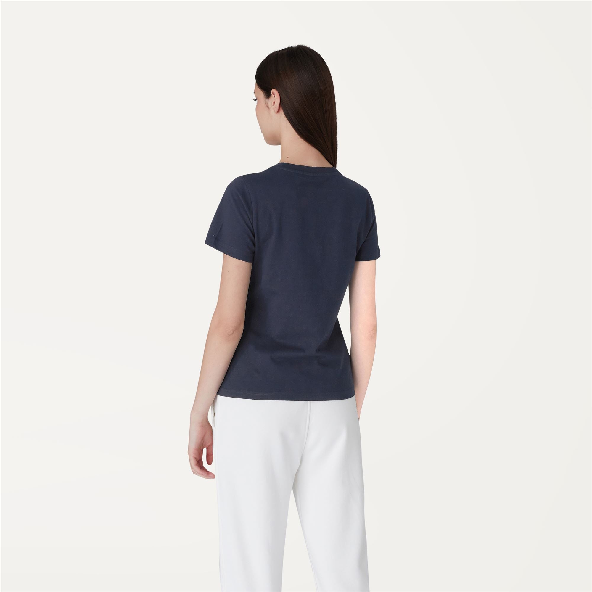 T-Shirts & Top_WOMAN_AMALIA_T-Shirt_Blue Depth - Commercial 6