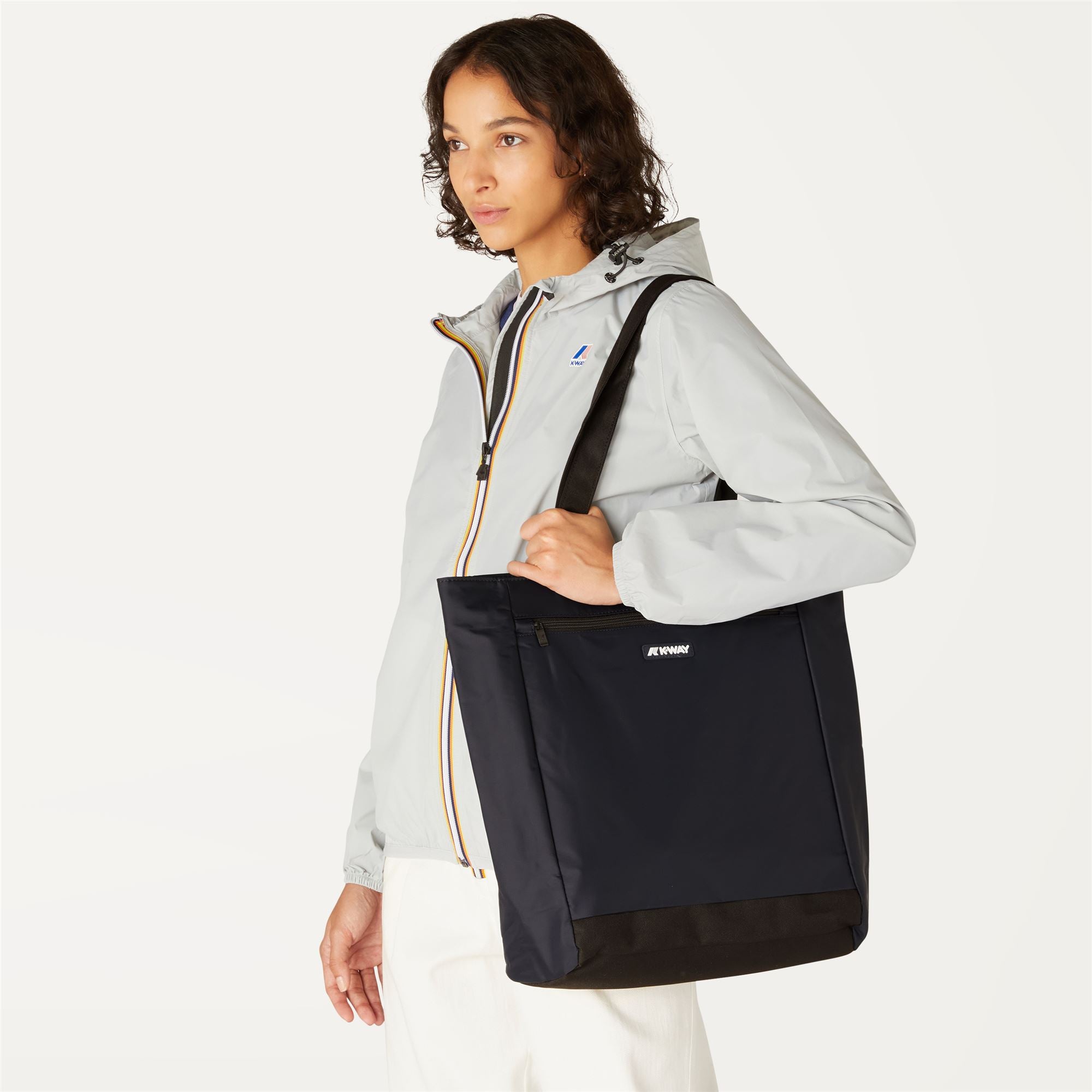 Bags_UNISEX_ELLIANT_Shopping Bag_Blue Depth - Commercial 7