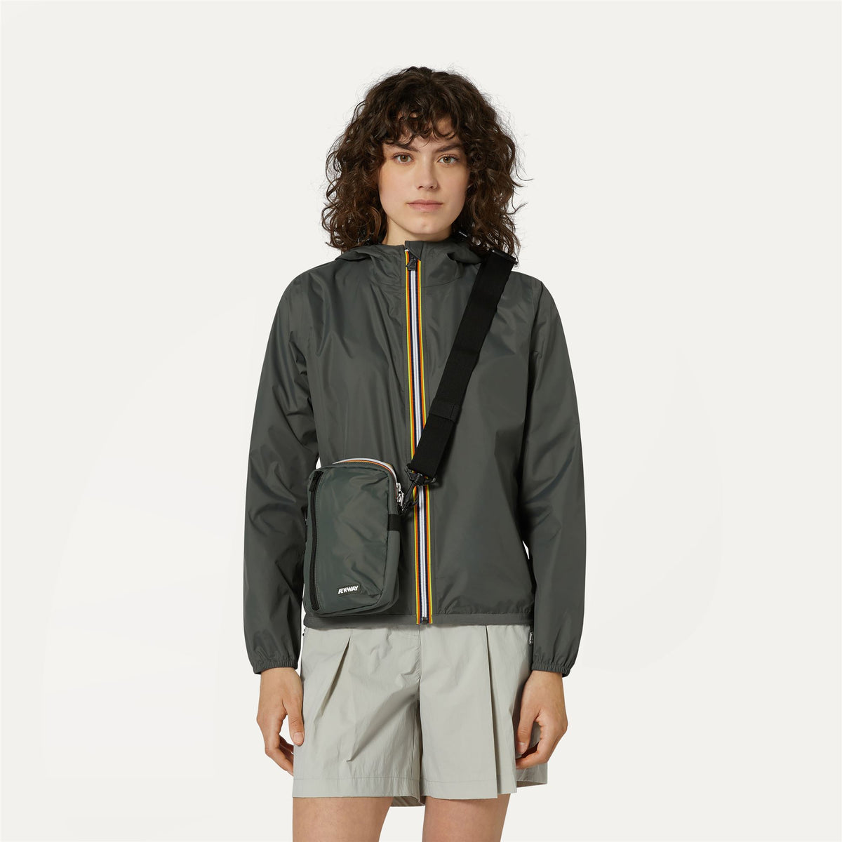 Bags_UNISEX_BARBITON_Shoulder Bag_GREEN BLACKISH - Commercial 4