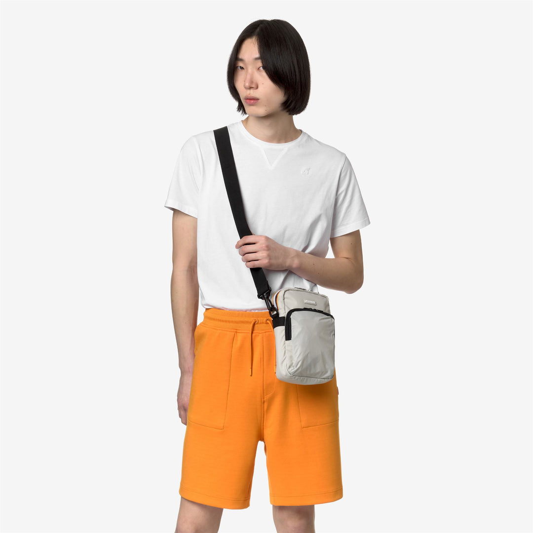 Bags Unisex ERLOY Shoulder Bag BEIGE LT Dressed Back (jpg Rgb)		