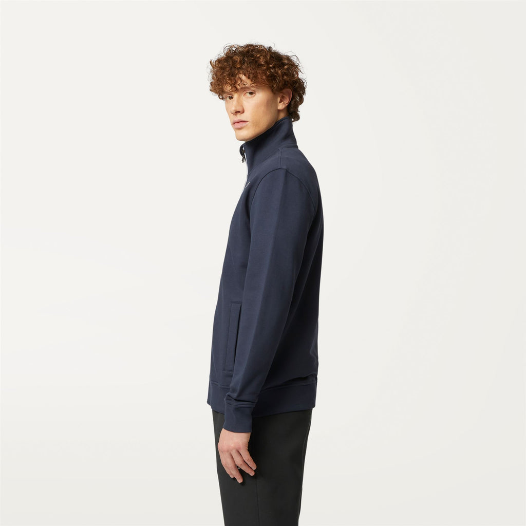 Fleece_MAN_FINN_Jacket_Blue Depth - Commercial 5