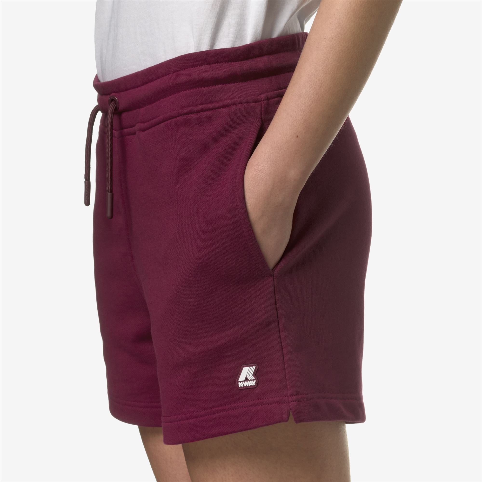 Shorts_Woman_RIKA_Sport Shorts_Red Dk - Commercial 7