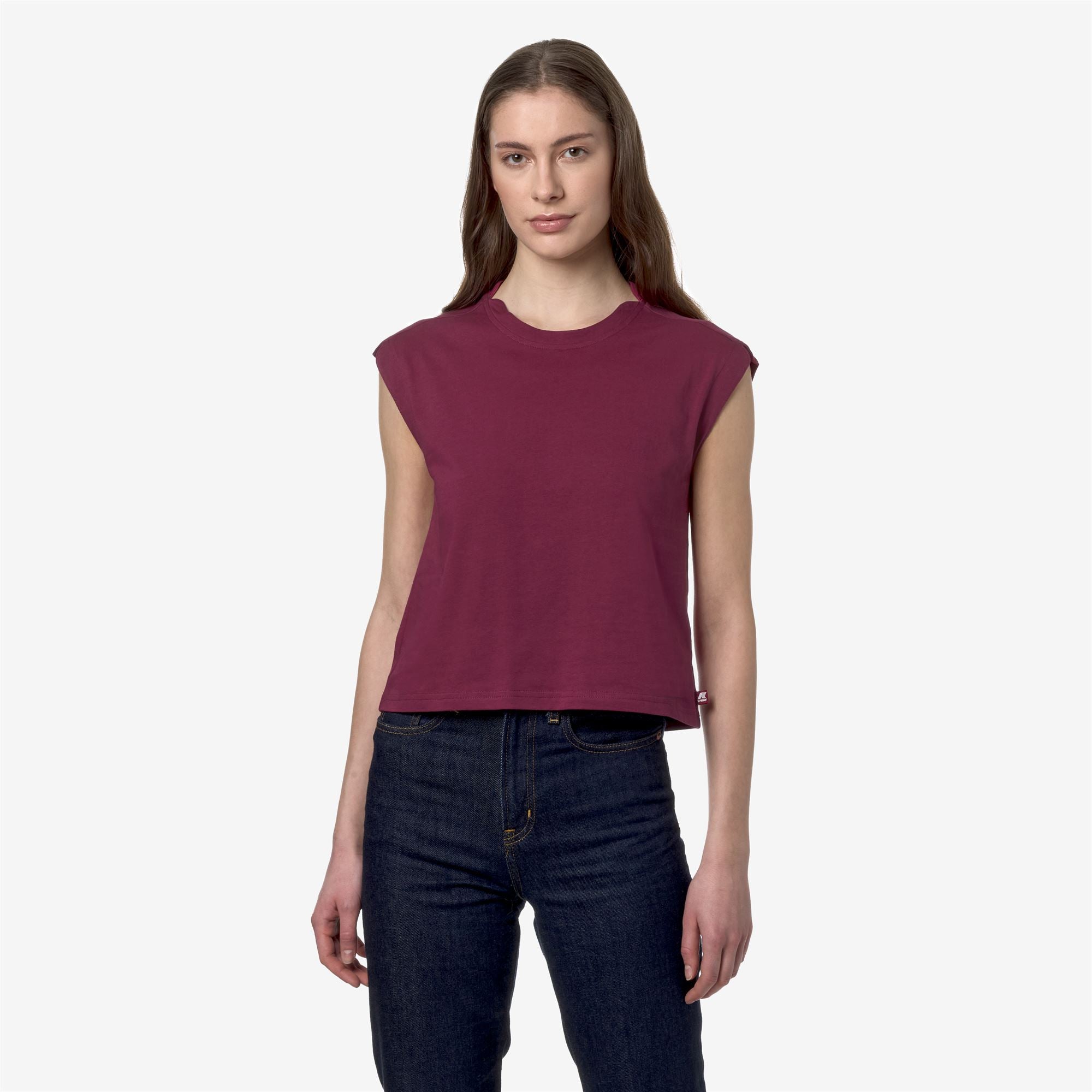 T-Shirts & Top_Woman_LIMMY_Top_Red Dk - Commercial 4