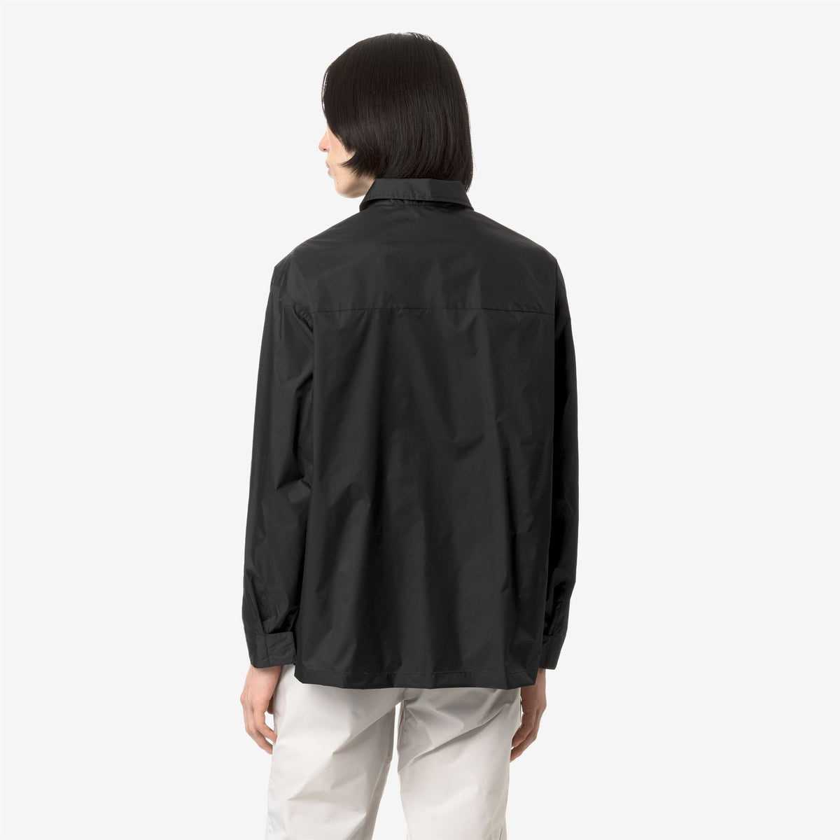 Jackets_Unisex_JOYCE_Short_Black Pure - Commercial 6