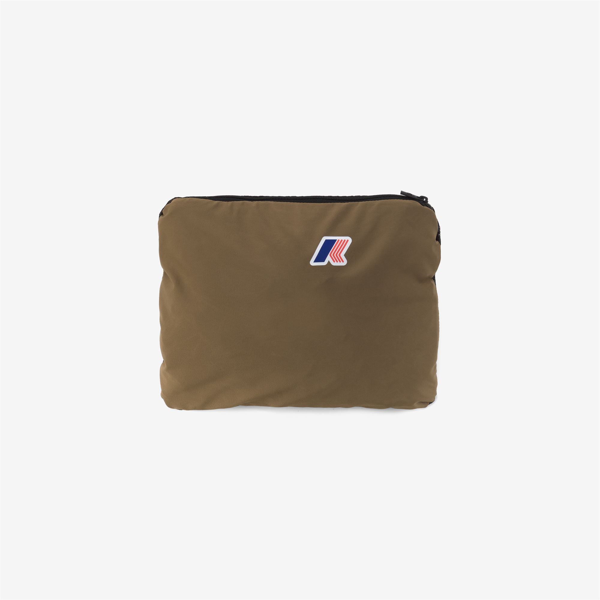 Shorts_UNISEX_NESTY TRAVEL_Sport Shorts_Brown Corda - Commercial 2