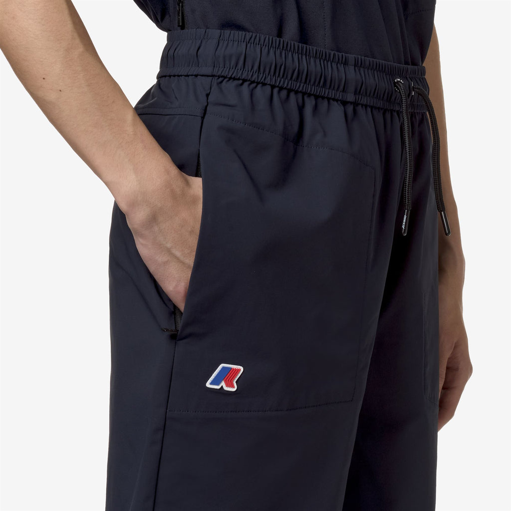 Shorts_UNISEX_NESTY TRAVEL_Sport Shorts_Blue Depth - Commercial 7