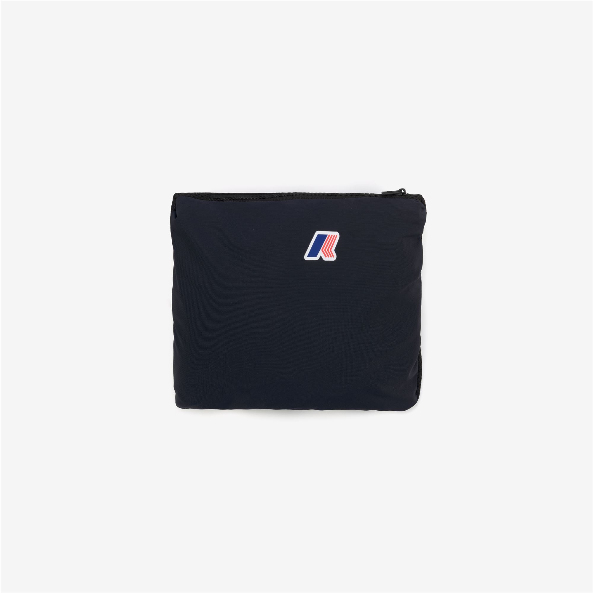 Shorts_UNISEX_NESTY TRAVEL_Sport Shorts_Blue Depth - Commercial 2