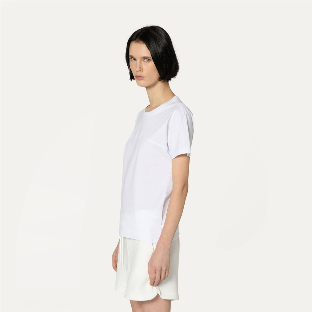 T-Shirts & Top_WOMAN_GIZELLE_T-Shirt_White - Commercial 5