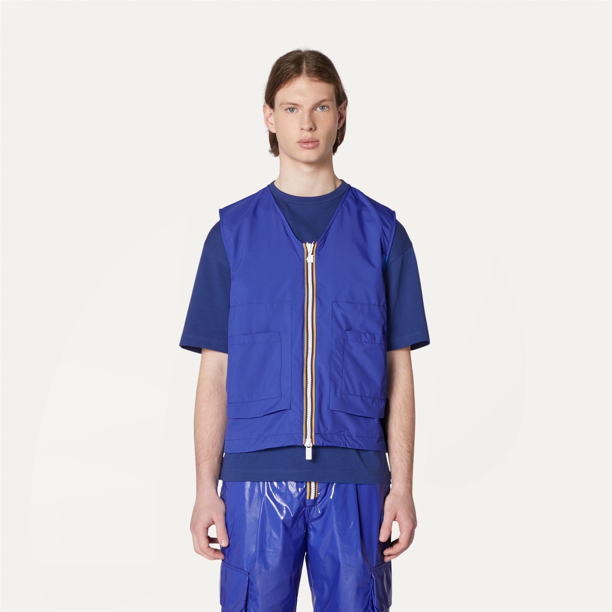 Jackets_UNISEX_BARNEL 2.1 AMIABLE SILVER_Vest_Blue Royal - Commercial 4