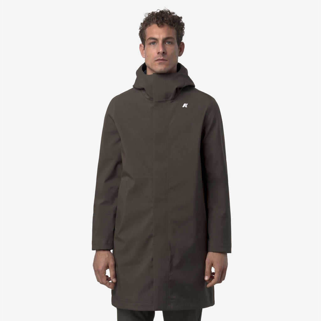 Jackets_MAN_THOMAS BONDED_Long_Black Olive - Blue Depth - Commercial 4