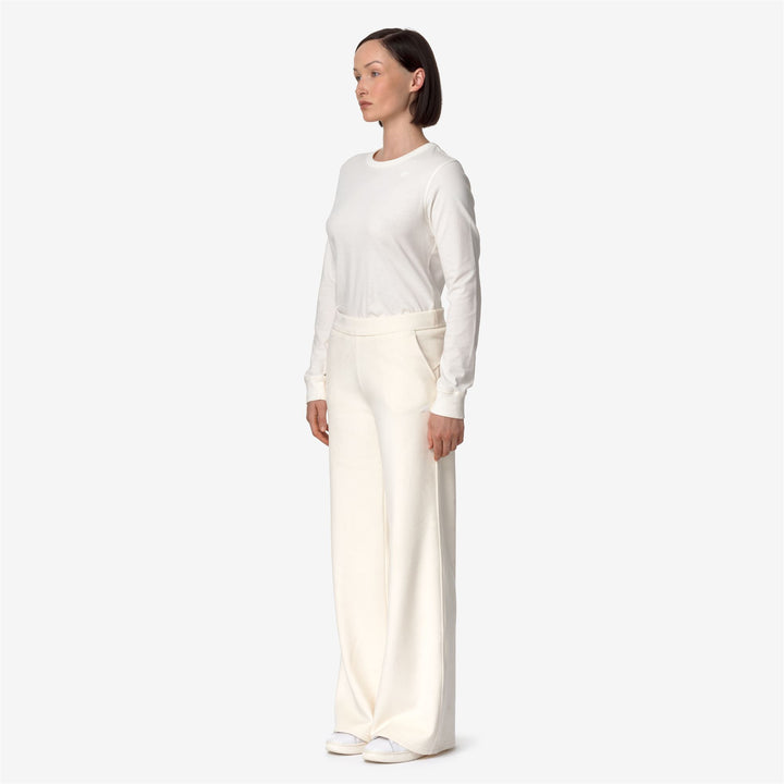 Pantalones deportivos de mujer en gris y blanco con forro de felpa 2
