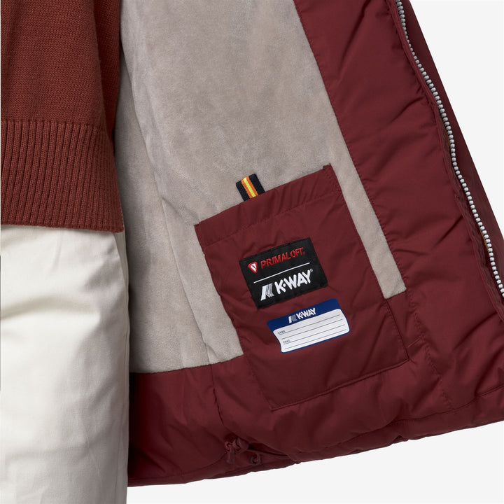 Chaqueta aislante roja de longitud media para mujer con ajuste ajustable 2