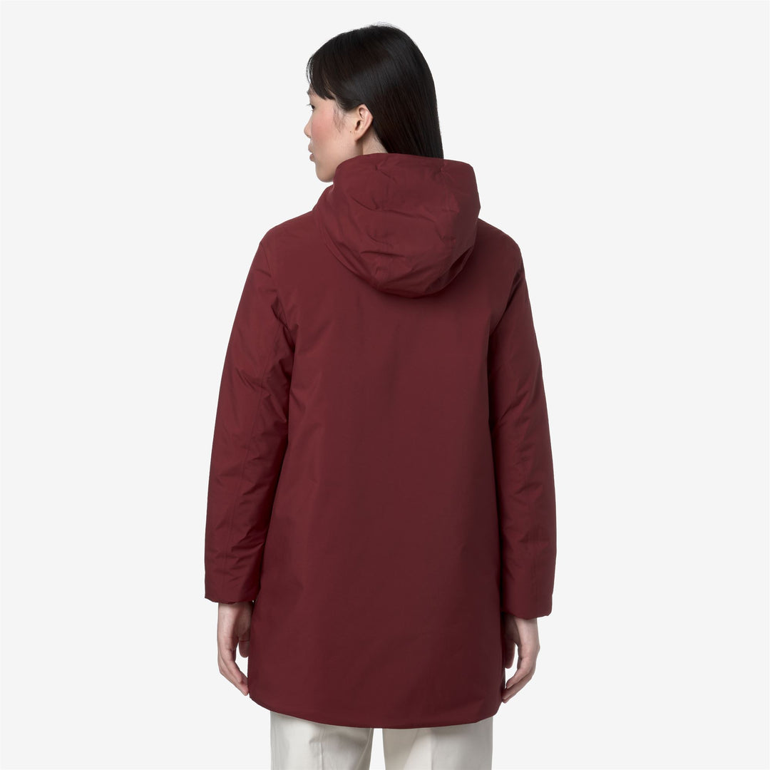 Chaqueta aislante roja de longitud media para mujer con ajuste ajustable main