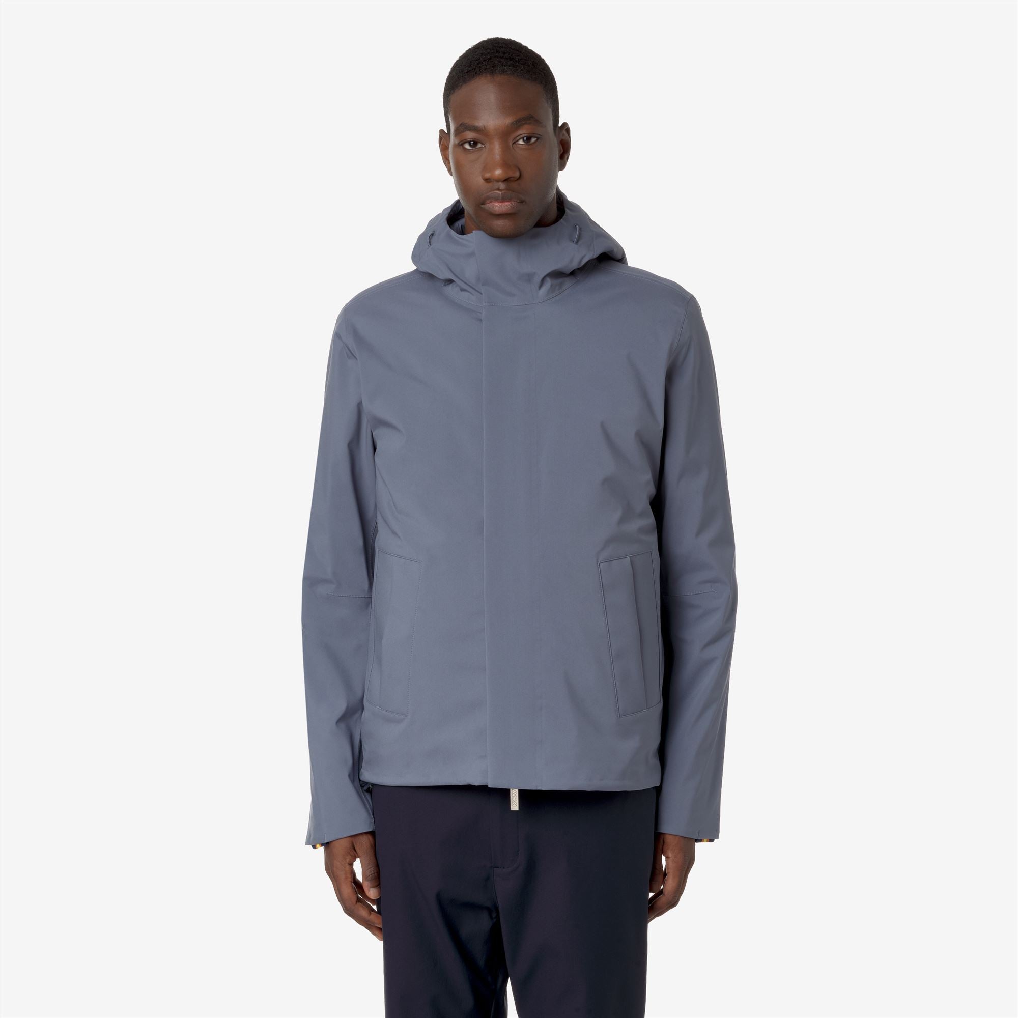 Jackets_MAN_JACKEN BONDED PADDED_Short_Grey Blue Avio - Commercial 4