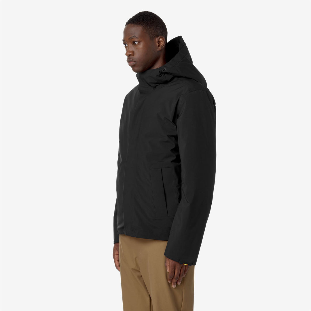 Chaqueta corta de invierno para hombre en negro y gris con aislamiento acolchado main