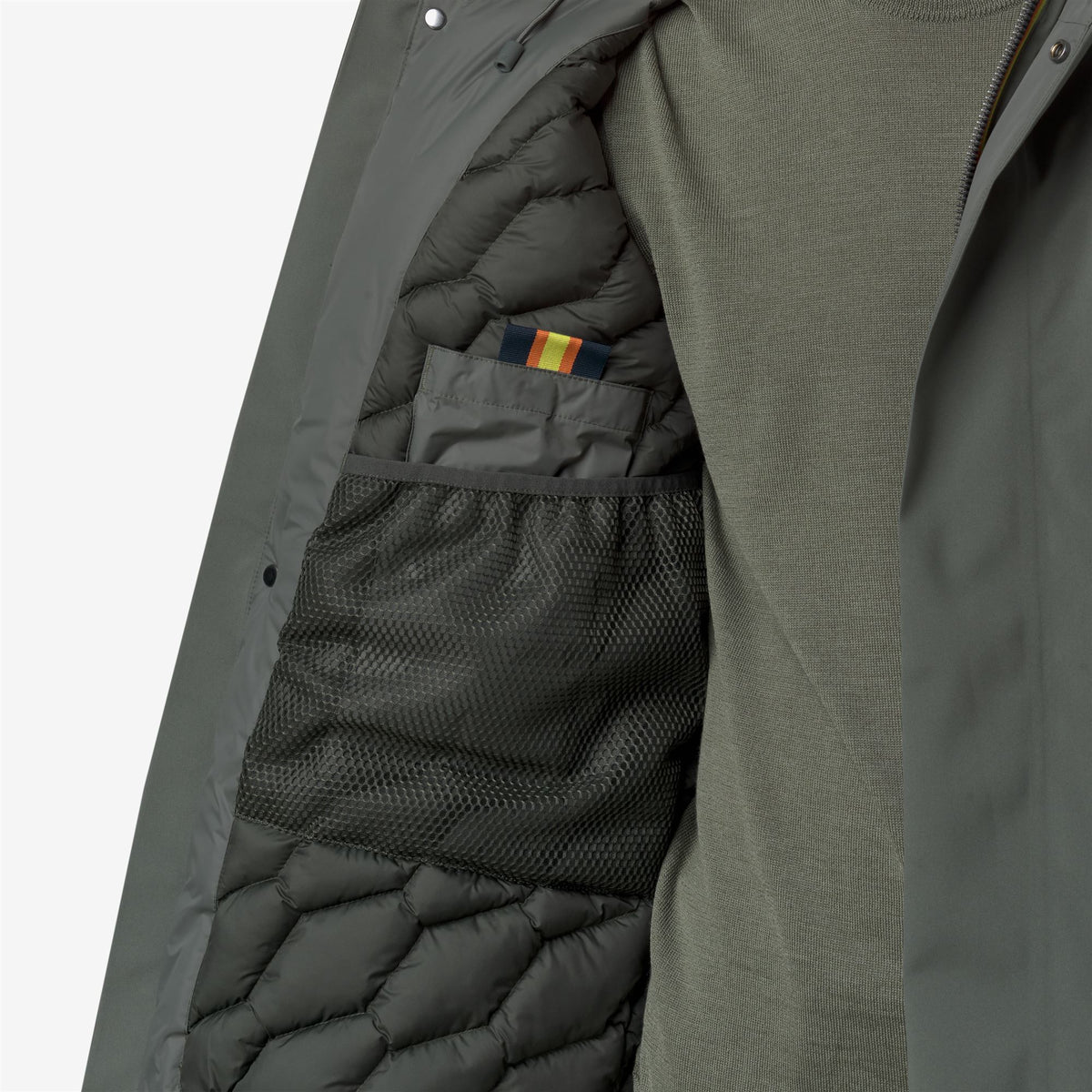 Jackets_MAN_JACKEN BONDED PADDED_Short_Green Blackish Combo - GREEN BLACKISH - Commercial 7