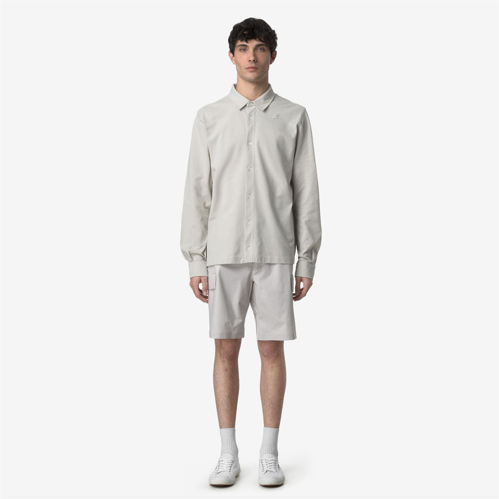 Shorts_MAN_BASTYEL TECH PL_Cargo_BEIGE LT - Commercial 4