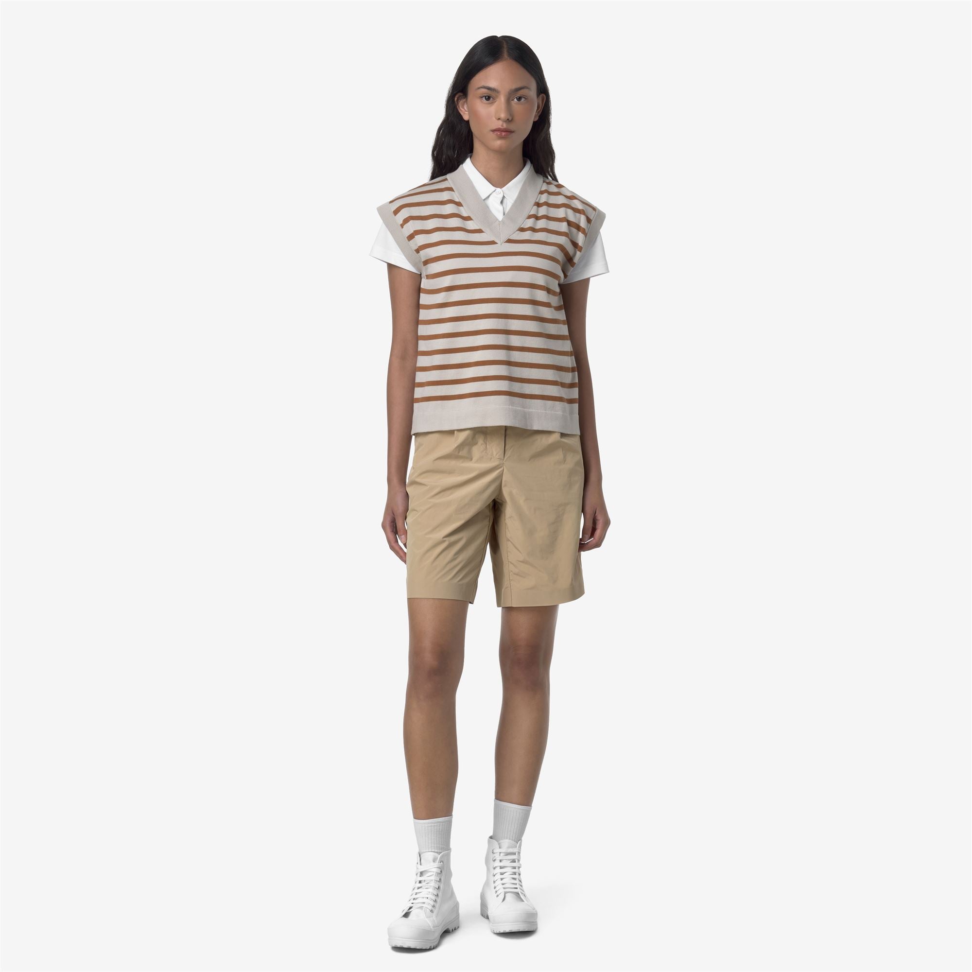 Shorts_WOMAN_ALLEN PEACH COTTON LIKE_Sport Shorts_Beige Rope - Commercial 4