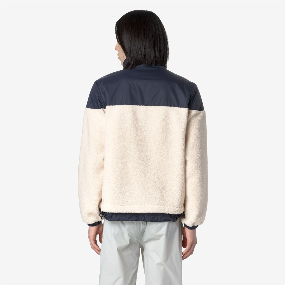 Fleece_UNISEX_LE VRAI 3.0 JILDE ORSETTO_Jacket_Ecru-Blue Depth - Commercial 6