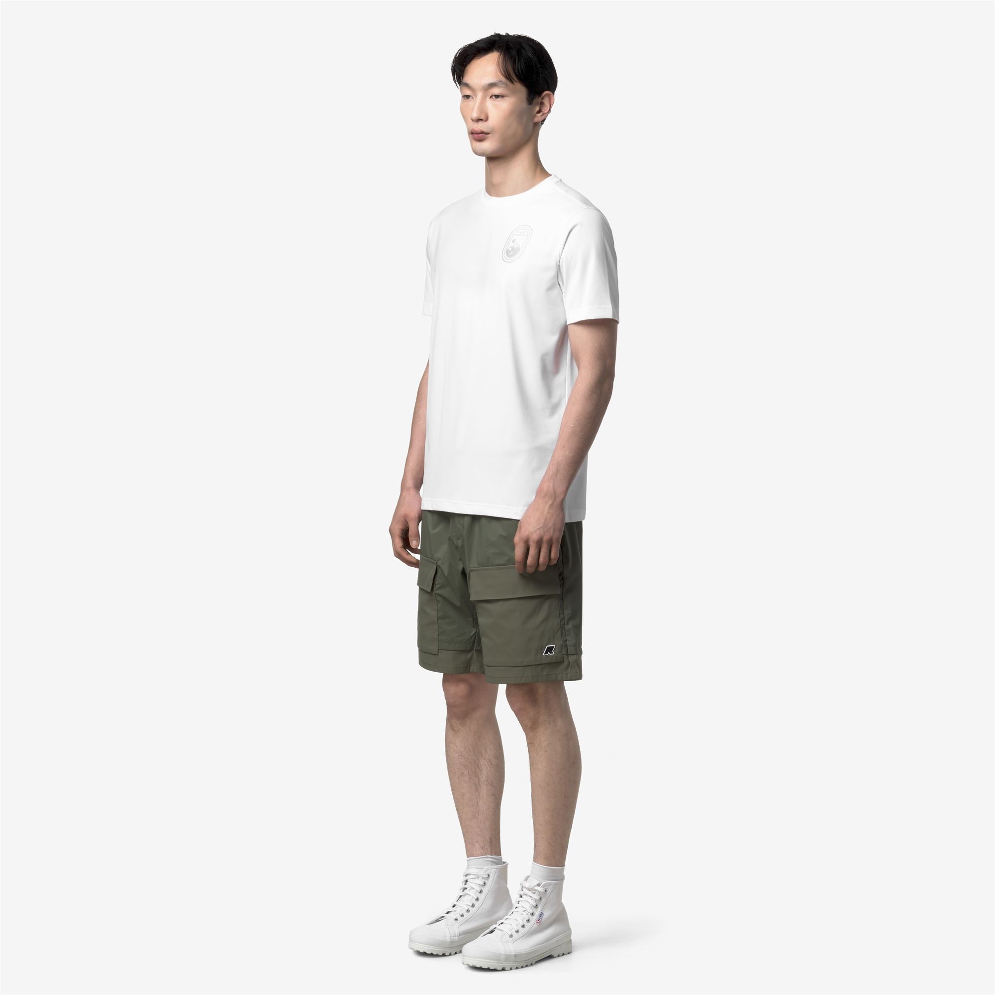 T-Shirts & Top_Man_GRAPHEL_T-Shirt_White - Commercial 5