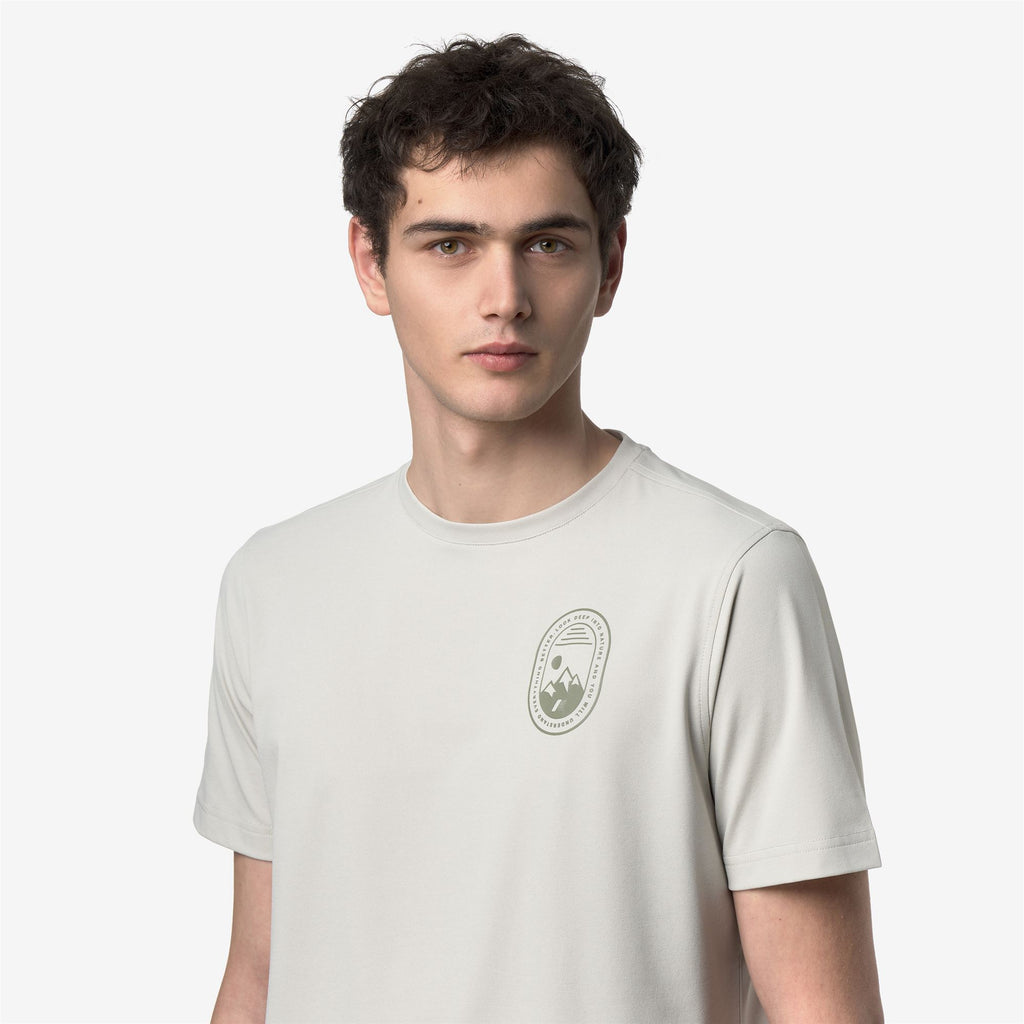 T-Shirts & Top_Man_GRAPHEL_T-Shirt_BEIGE LT - Commercial 7