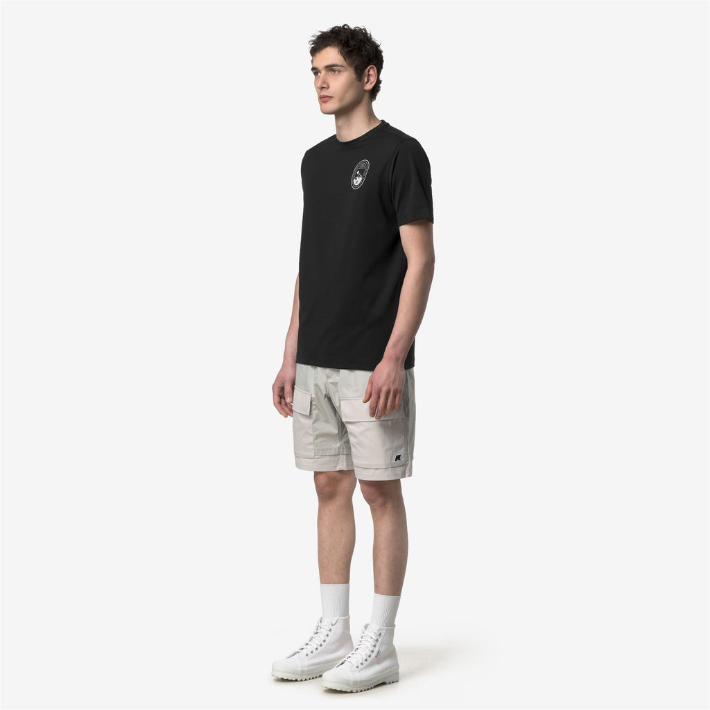 T-Shirts & Top_Man_GRAPHEL_T-Shirt_Black Pure - Commercial 5