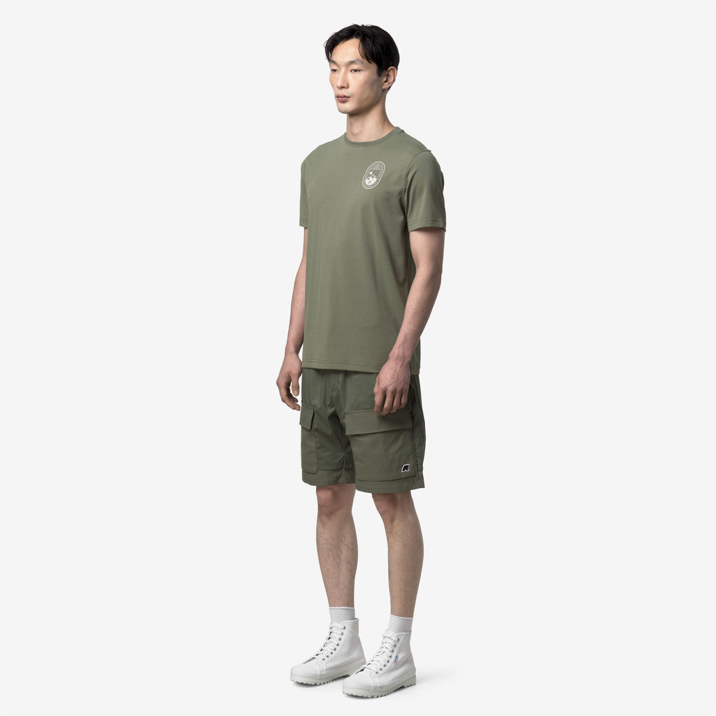 T-Shirts & Top_Man_GRAPHEL_T-Shirt_Green Lichen - Commercial 5