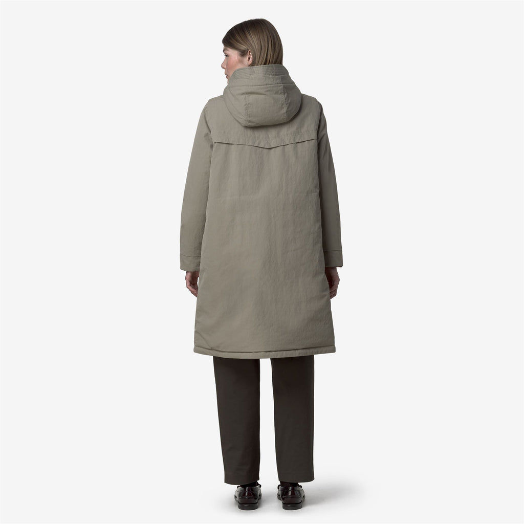 Jackets_WOMAN_BRUNIL COTTON FEEL_Long_Green Oak-Green Oak FUR - Commercial 6