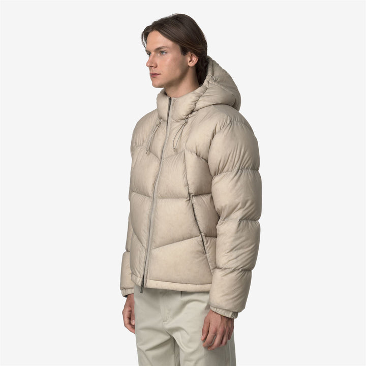 Chaqueta acolchada corta beige para hombre con aislamiento de plumón natural 4