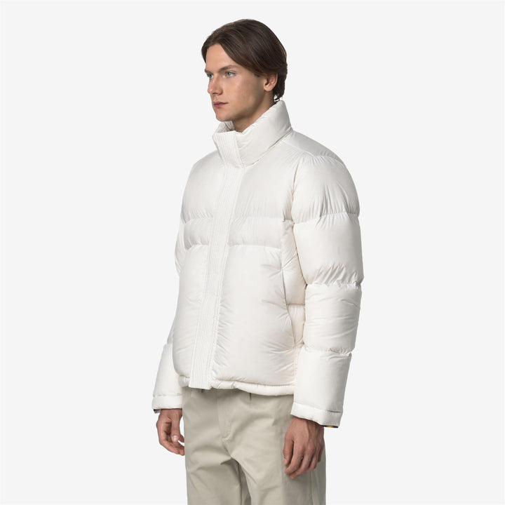 Chaqueta acolchada corta blanca para hombre con aislamiento de plumón natural 4