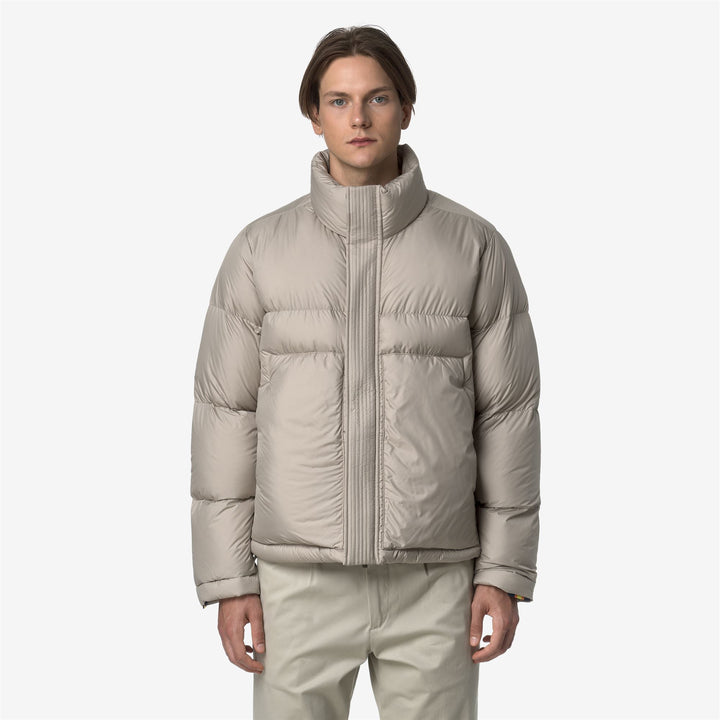 Chaqueta acolchada corta beige para hombre con aislamiento de plumón 3
