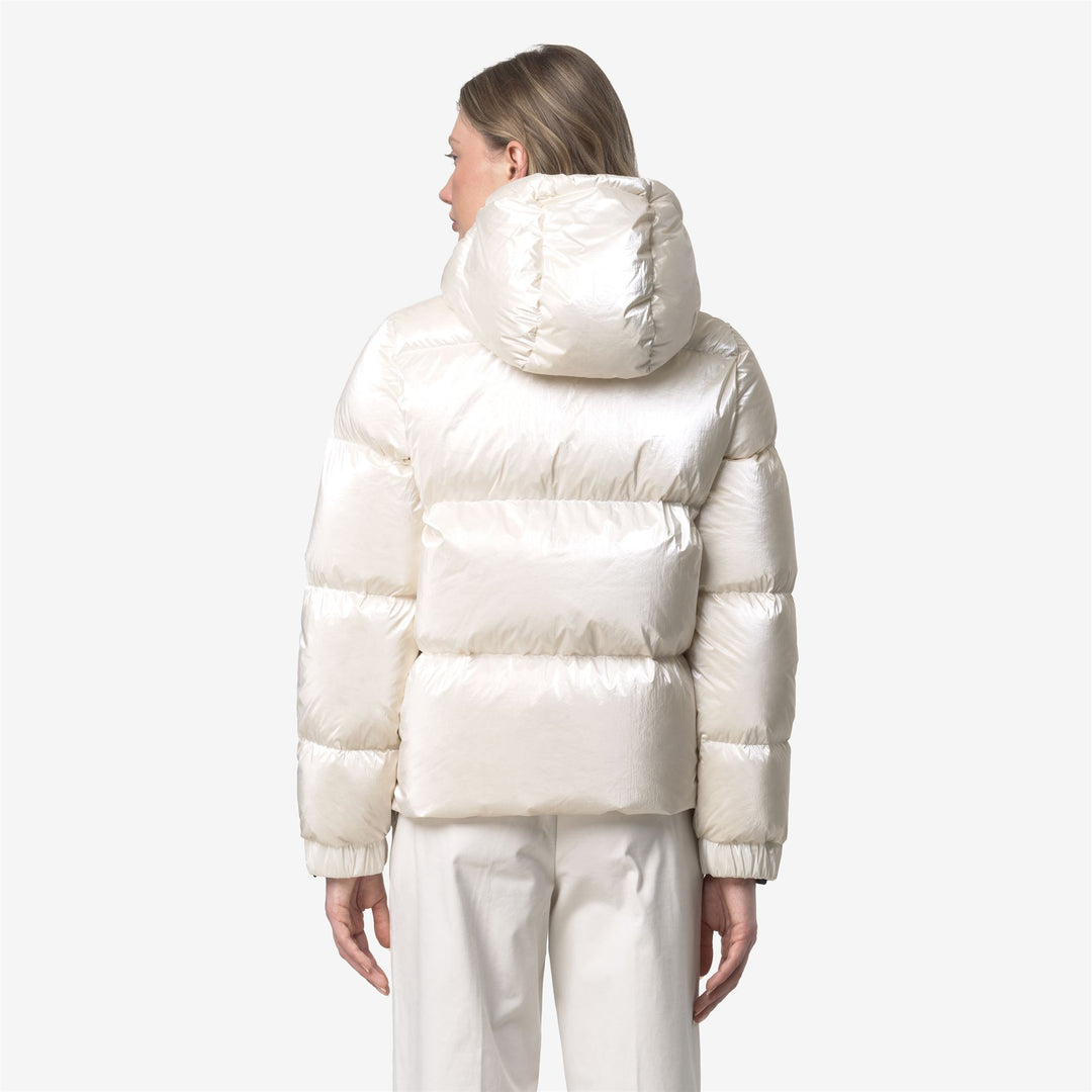 Chaqueta acolchada corta blanca para mujer con aislamiento de plumón main