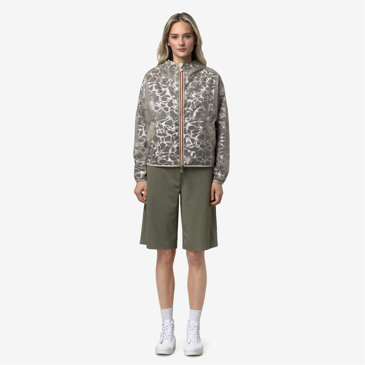 LAURETTE SUPER LIGHT LAMI REVERSIBLE - Jackets - Short - Woman - GREEN LICHEN-BEIGE LT 3