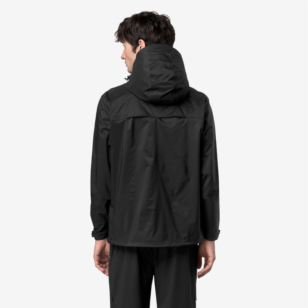 Jackets_Unisex_CHARMAIN TRAVEL_Mid_Black Pure - Commercial 6
