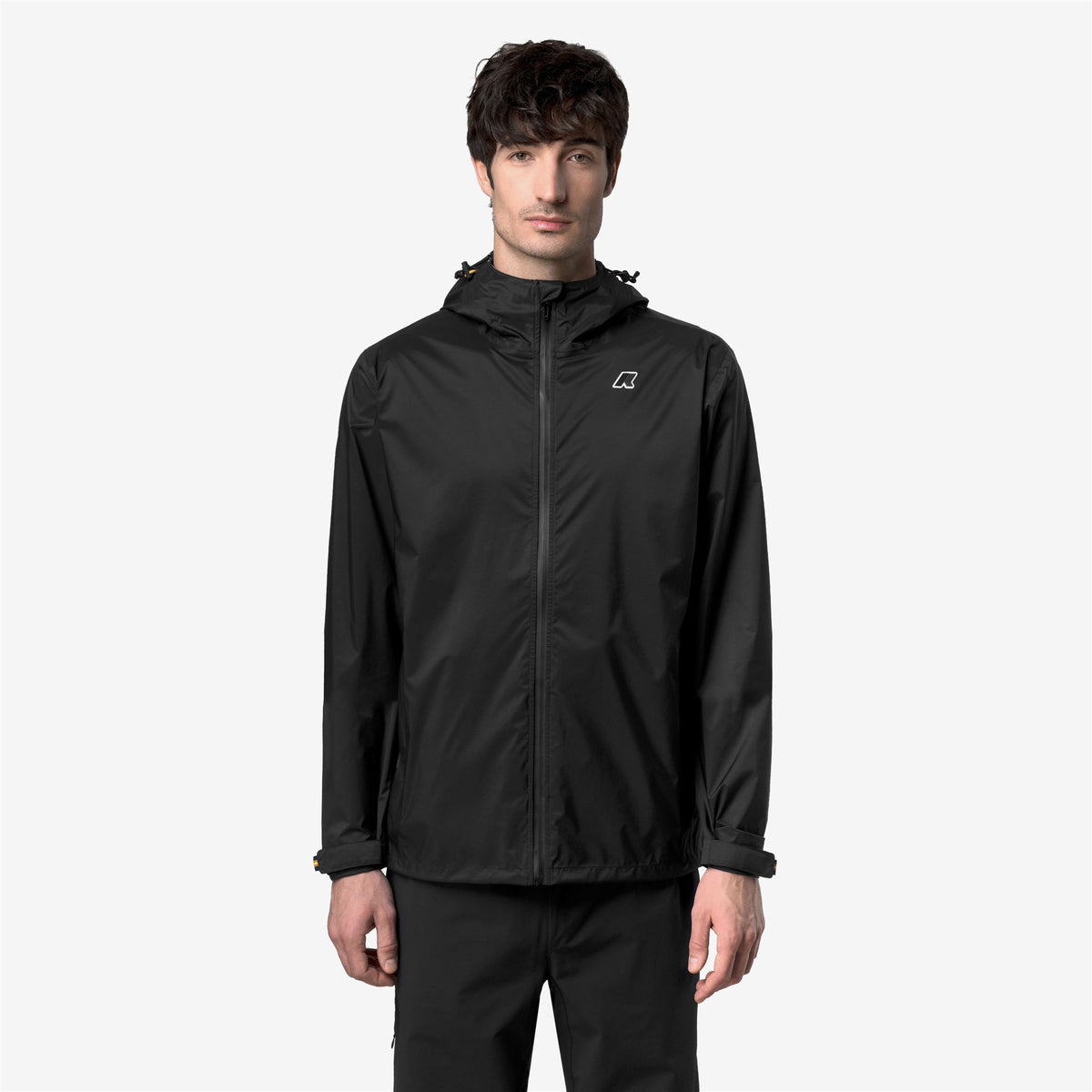Jackets_Unisex_CHARMAIN TRAVEL_Mid_Black Pure - Commercial 4