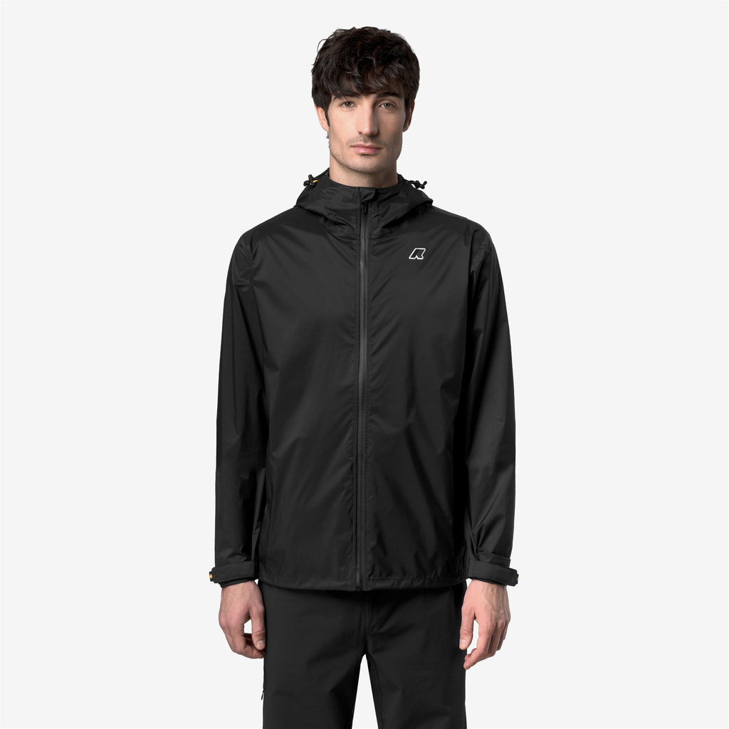 Jackets_Unisex_CHARMAIN TRAVEL_Mid_Black Pure - Commercial 4