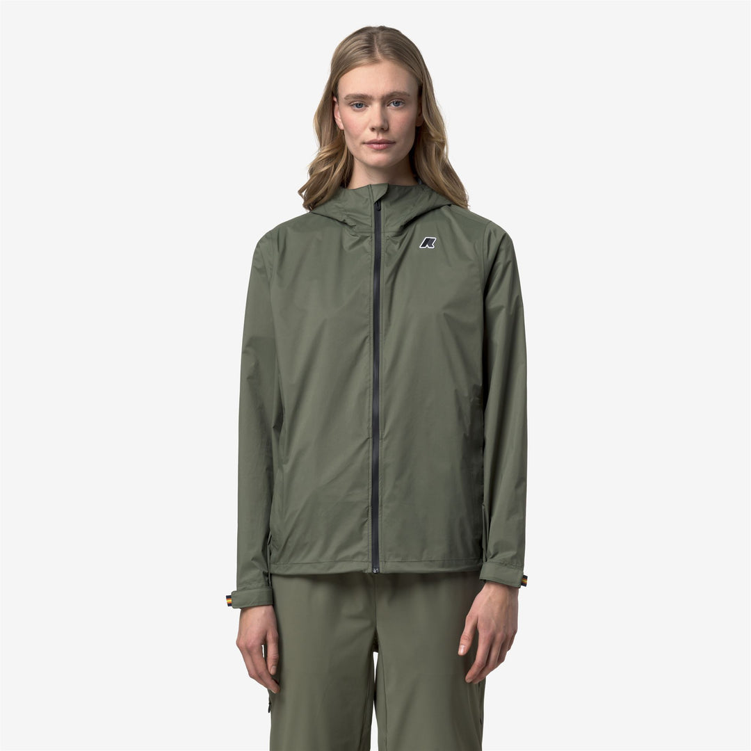 CHARMAIN TRAVEL Chaquetas Mitad Unisexo Green Lichen 01