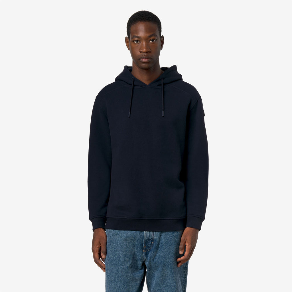 Fleece_Man_LORLEO COTTON CASHMERE_Hoodie_Blue Depth - Commercial 4