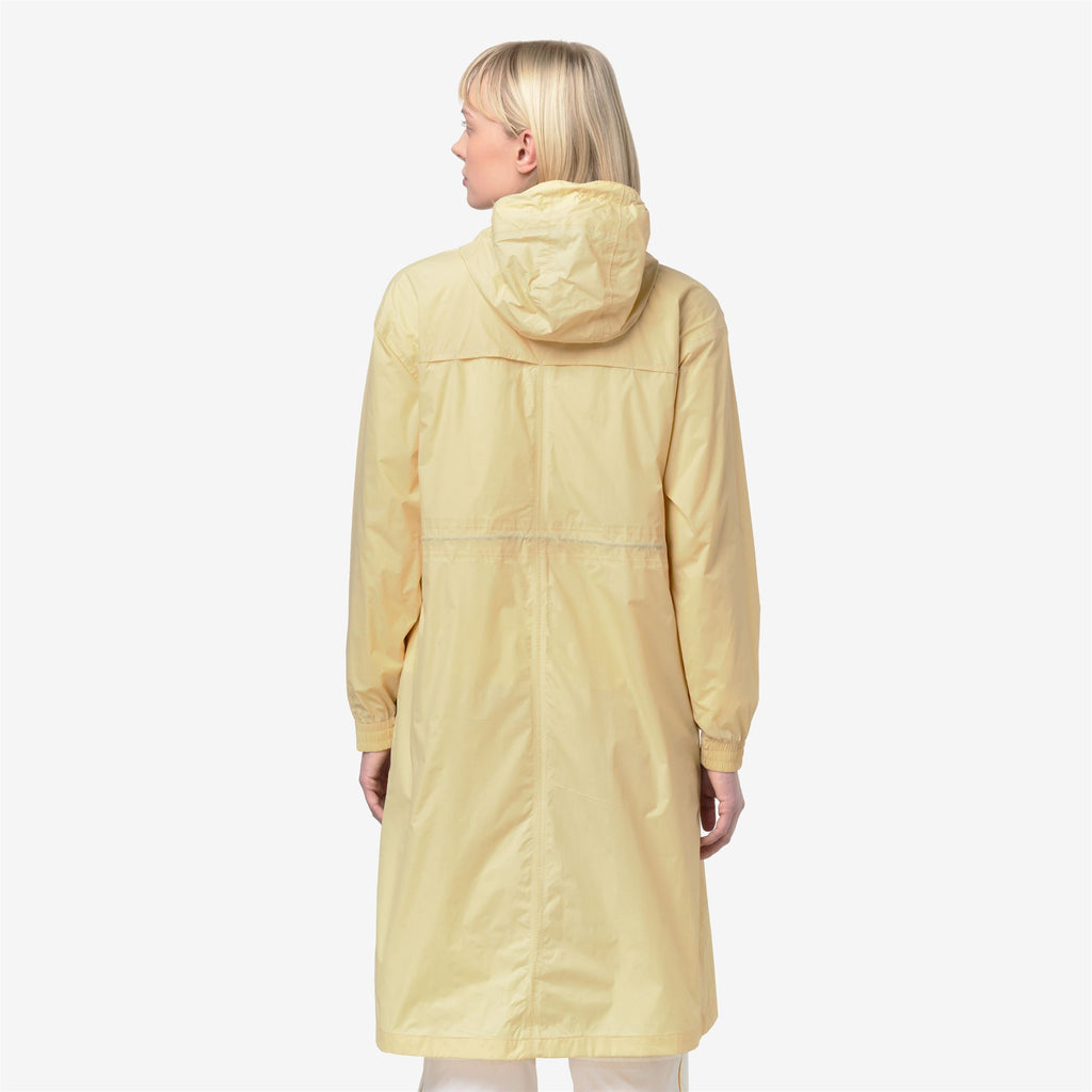 Jackets_WOMAN_LE VRAI 4.0 DELIA_3/4 Length_Beige Parsnip - Commercial 6