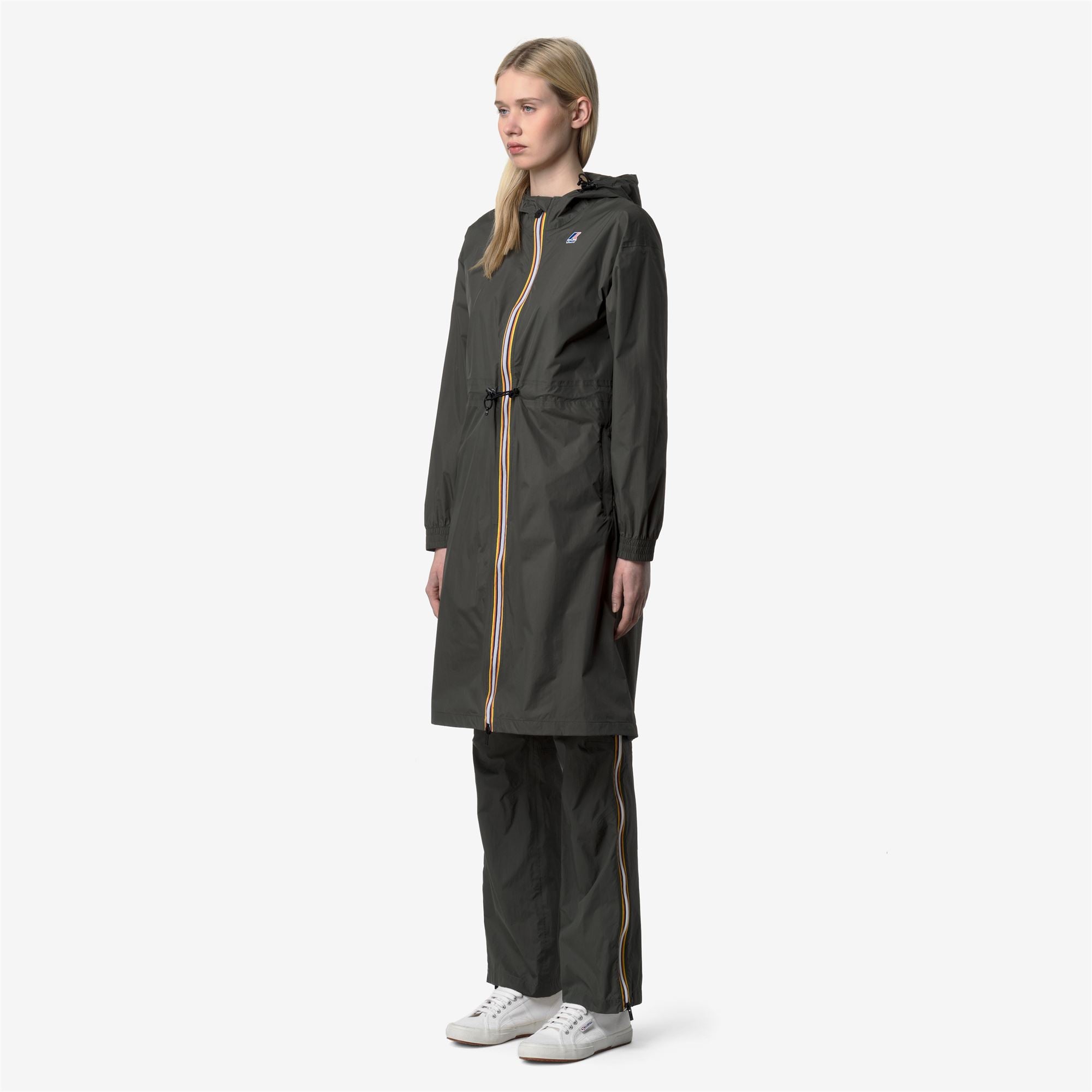 Jackets_WOMAN_LE VRAI 4.0 DELIA_3/4 Length_GREEN BLACKISH - Commercial 5