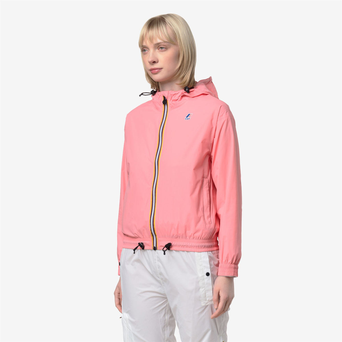 Jackets_WOMAN_LE VRAI 4.0 ANNY_Short_Pink Geranium - Commercial 5