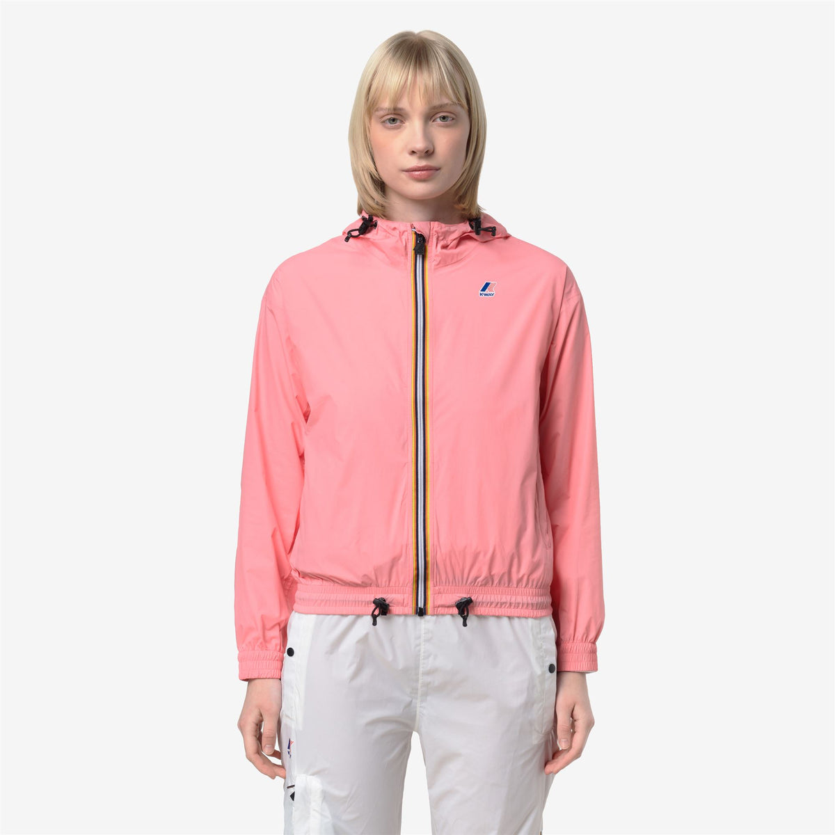 Jackets_WOMAN_LE VRAI 4.0 ANNY_Short_Pink Geranium - Commercial 4