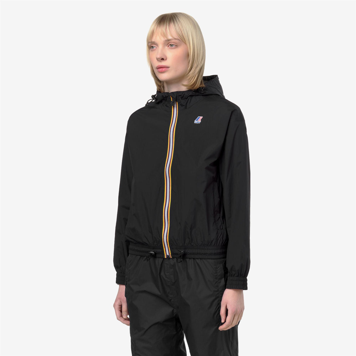 Jackets_WOMAN_LE VRAI 4.0 ANNY_Short_Black Pure - Black Pure - Commercial 5