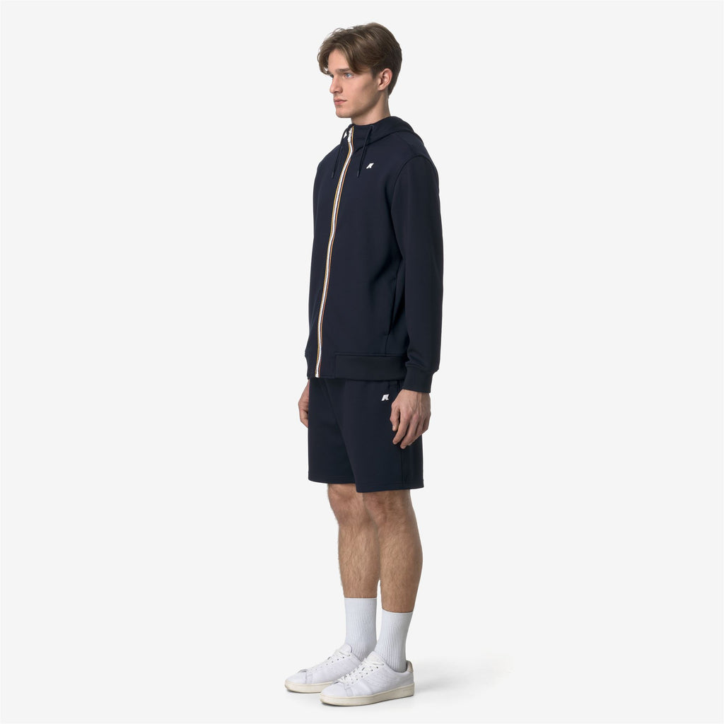 Shorts_MAN_THEOTIME LIGHT SPACER_Sport Shorts_Blue Depth - Commercial 5